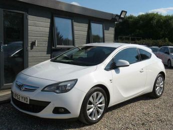 Vauxhall GTC 1.7 CDTi ecoFLEX SRi Euro 5 (s/s) 3dr