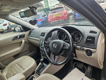 Skoda Yeti OUTDOOR ELEGANCE TDI CR DSG