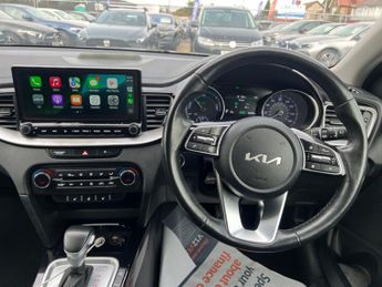 Kia XCeed 1.6 GDi 8.9kWh 3 DCT Euro 6 (s/s) 5dr PCO/TFL+1owner+Nav+Camera+