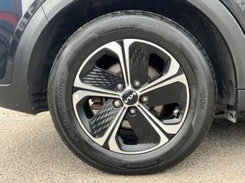 Kia XCeed 1.6 GDi 8.9kWh 3 DCT Euro 6 (s/s) 5dr PCO/TFL+1owner+Nav+Camera+