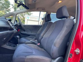 Honda Jazz I-VTEC ES