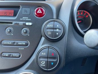 Honda Jazz I-VTEC ES