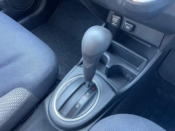 Honda Jazz I-VTEC ES
