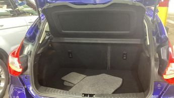 Ford Focus 1.6 Titanium Navigator Hatchback 5dr Petrol Powershift Euro 5 (1