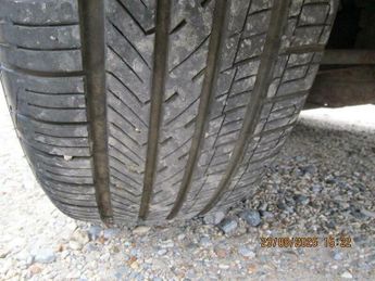 Land Rover Discovery 3.0 SD V6 XS CommandShift 4WD Euro 5 5dr
