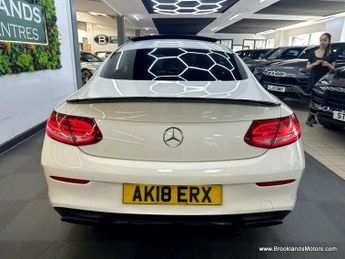 Mercedes C Class C 220 D AMG LINE PREMIUM PLUS [5X SERVICES, SAT NAV, LEATHER, PA