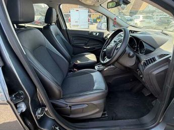 Ford ECOSPORT TITANIUM
