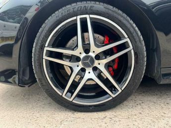 Mercedes-Benz E Class 2.1 E220 CDI AMG Sport G-Tronic+ Euro 5 (s/s) 4dr