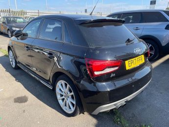 Audi A1 SPORTBACK TFSI S LINE