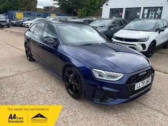 Audi A4 2.0 TFSI 40 Black Edition Estate 5dr Petrol S Tronic Euro 6 (s/s