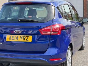 Ford B-Max TITANIUM