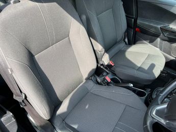 Ford B-Max TITANIUM