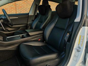 Tesla Model 3 (Dual Motor) Long Range Auto 4WDE 4dr