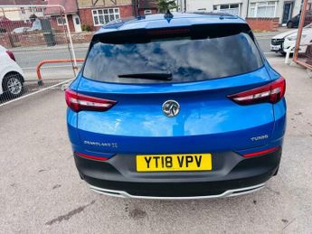 Vauxhall Grandland X 1.2 Turbo Sport Nav Auto Euro 6 (s/s) 5dr