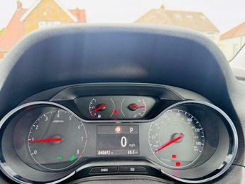 Vauxhall Grandland X 1.2 Turbo Sport Nav Auto Euro 6 (s/s) 5dr