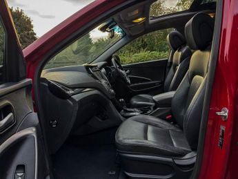 Hyundai Santa Fe 2.2 CRDi Premium SE Auto 4WD (7 seat) 194 Bhp | Pano roof _ Came