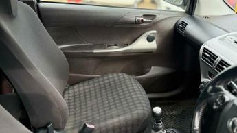 Toyota iQ VVT-I IQ