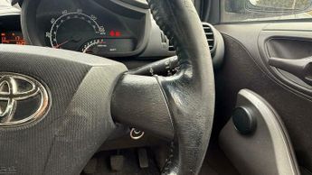Toyota iQ VVT-I IQ