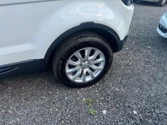 Land Rover Range Rover Evoque 2.0 TD4 SE Tech Auto 4WD Euro 6 (s/s) 3dr