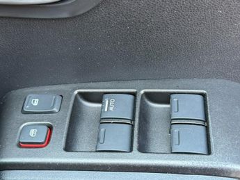 Honda Jazz I-VTEC ES PLUS