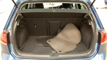 Volkswagen Golf 2.0 TDI BlueMotion Tech GT Hatchback 5dr Diesel DSG Euro 5 (s/s)