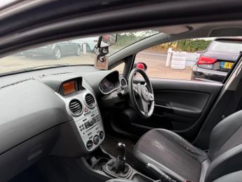 Vauxhall Corsa ACTIVE AC