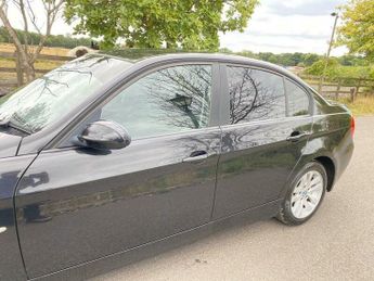 BMW 3 SERIES 2.0 320d SE Auto Euro 4 4dr