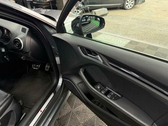 Audi S3 2.0 TFSI Sportback S Tronic quattro Euro 6 (s/s) 5dr