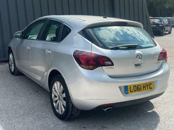 Vauxhall Astra 2.0 CDTi Elite Auto Euro 5 5dr