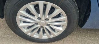 MG MG5 61.1kWh Excite Long Range Auto 5dr
