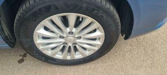 MG MG5 61.1kWh Excite Long Range Auto 5dr