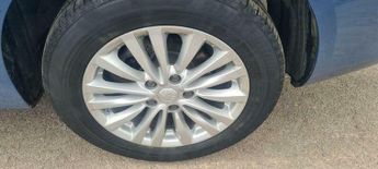 MG MG5 61.1kWh Excite Long Range Auto 5dr