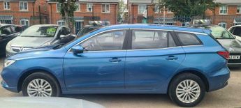 MG MG5 61.1kWh Excite Long Range Auto 5dr