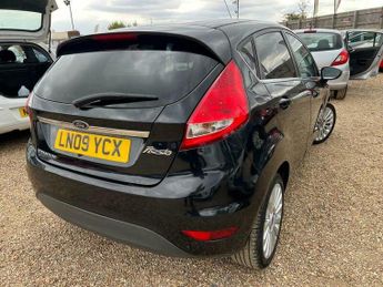 Ford Fiesta 1.4 Titanium 5dr