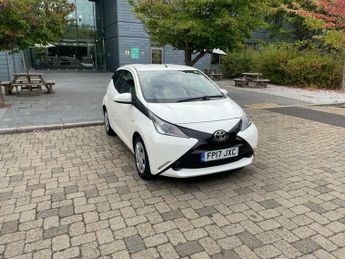 Toyota AYGO 1.0 VVT-i x-play Euro 6 5dr
