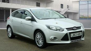 Ford Focus 1.6 Zetec Navigator Powershift Euro 5 5dr