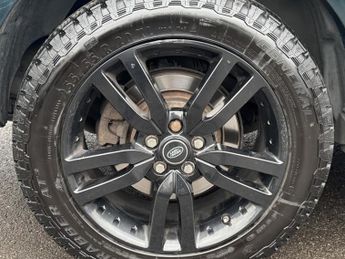 Land Rover Discovery 3.0 SD V6 HSE SUV 5dr Diesel Auto 4WD Euro 6 (s/s) (256 bhp)