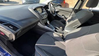 Ford Focus 1.6 Zetec Estate 5dr Petrol Powershift Euro 6 (125 ps)