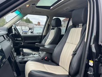 Land Rover Range Rover 5.0 V8 Autobiography SUV 5dr Petrol Auto 4WD Euro 5 (510 ps)
