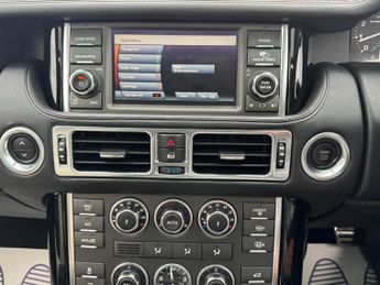 Land Rover Range Rover 5.0 V8 Autobiography SUV 5dr Petrol Auto 4WD Euro 5 (510 ps)