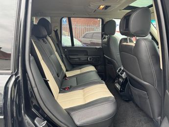 Land Rover Range Rover 5.0 V8 Autobiography SUV 5dr Petrol Auto 4WD Euro 5 (510 ps)