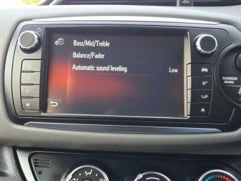 Toyota Yaris 1.33 Dual VVT-i Icon Multidrive S Euro 6 5dr