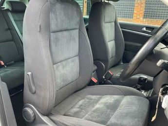 Volkswagen Tiguan 2.0 TDI BlueMotion Tech Match SUV 5dr Diesel DSG 4WD Euro 5 (s/s