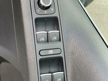 Volkswagen Tiguan 2.0 TDI BlueMotion Tech Match SUV 5dr Diesel DSG 4WD Euro 5 (s/s