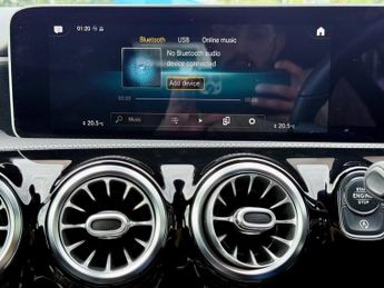 Mercedes-Benz A Class A 180 AMG LINE PREMIUM