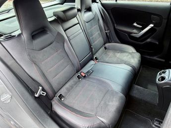 Mercedes-Benz A Class A 180 AMG LINE PREMIUM