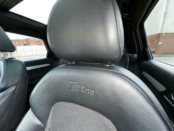 Audi Q3 2.0 TDI S line Plus S Tronic quattro Euro 5 (s/s) 5dr