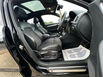 Audi Q3 2.0 TDI S line Plus S Tronic quattro Euro 5 (s/s) 5dr