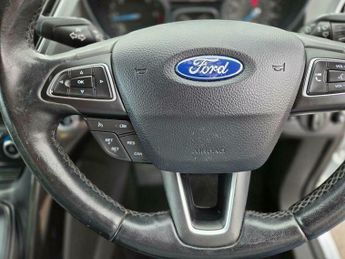 Ford Grand C-Max 2.0 TDCi Titanium Powershift Euro 6 (s/s) 5dr