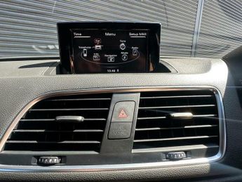 Audi Q3 2.0 TDI S line S Tronic quattro Euro 5 (s/s) 5dr